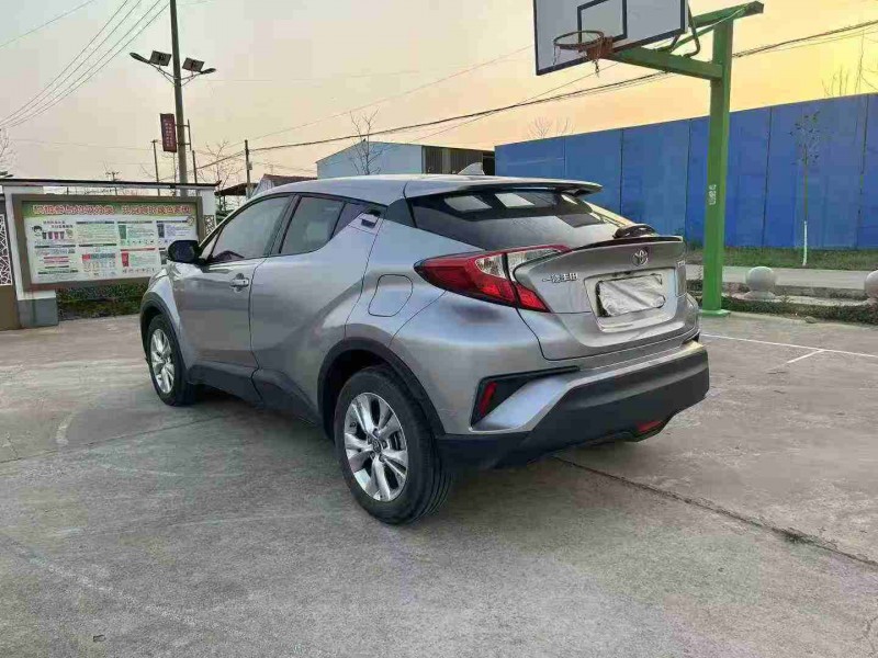 徐州22年丰田奕泽4