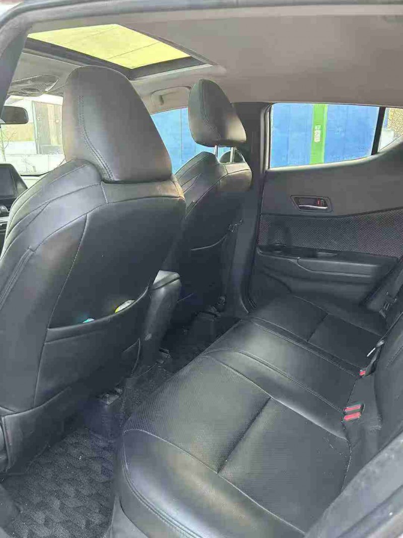 徐州22年丰田奕泽8