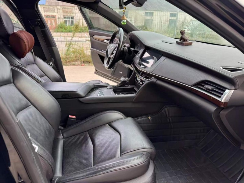 徐州17年凯迪拉克CT64