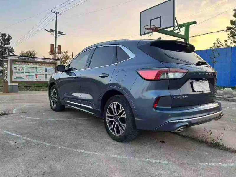 徐州21年福特锐际5