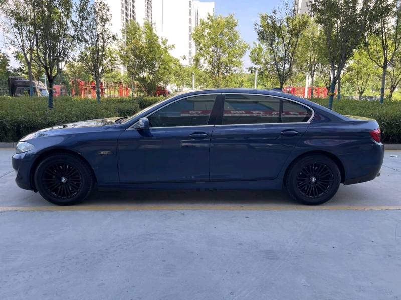 济宁13年宝马5系6