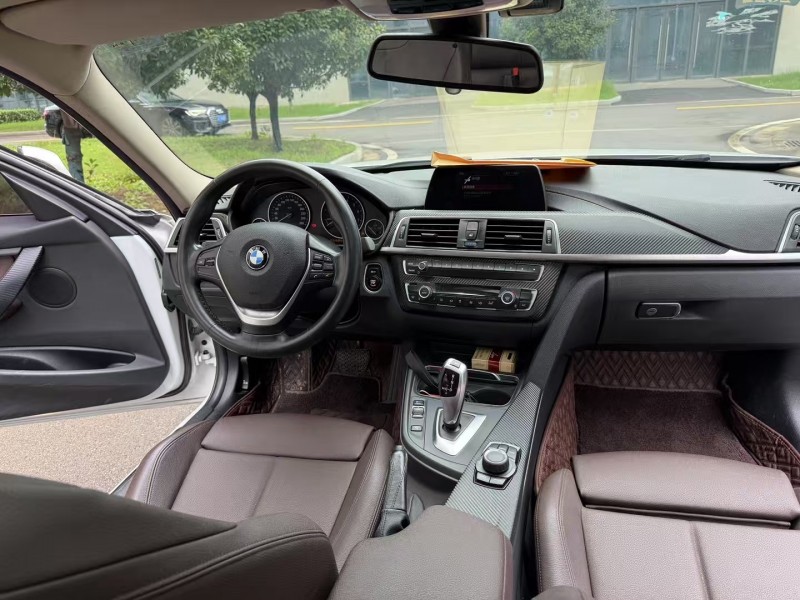 徐州18年宝马3系4