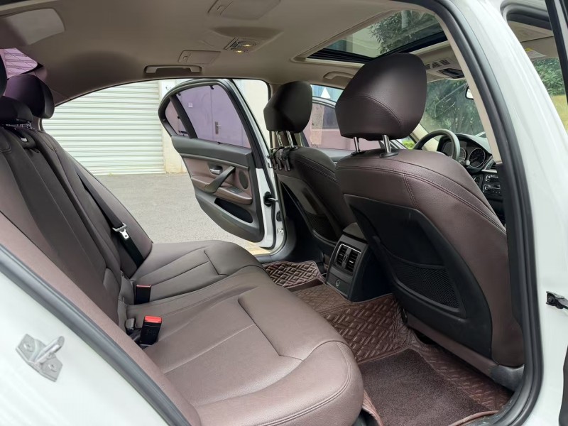 徐州18年宝马3系6