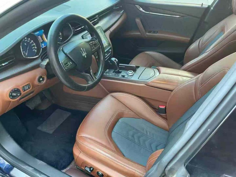 济宁17年玛莎拉蒂总裁4