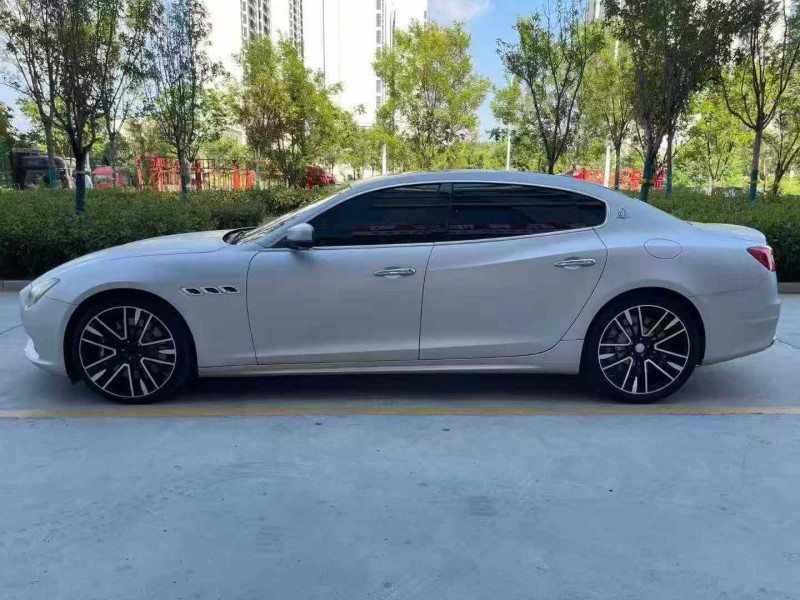 济宁17年玛莎拉蒂总裁7