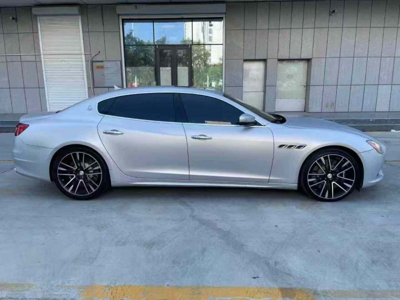 济宁17年玛莎拉蒂总裁8