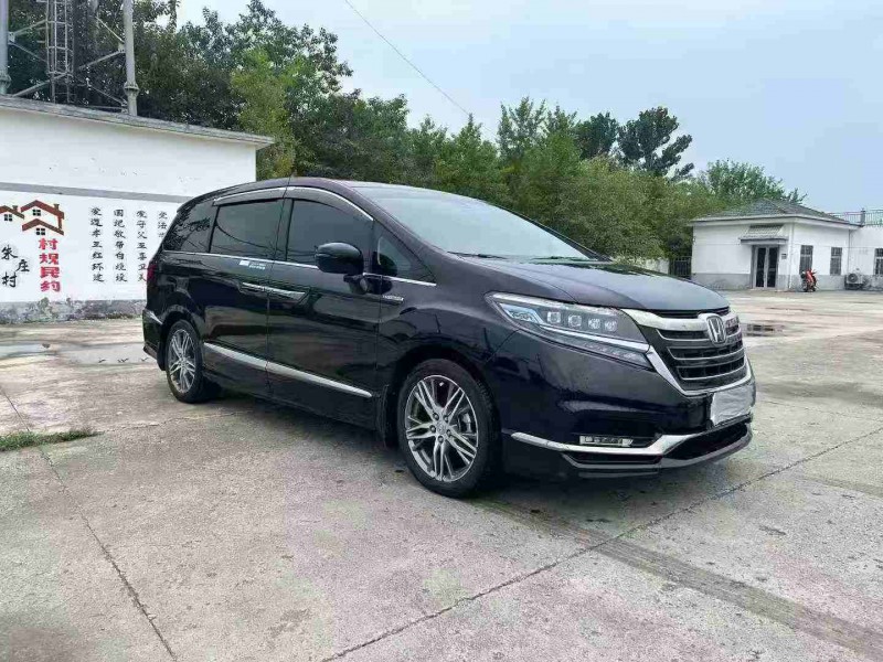 徐州21年本田艾力绅3