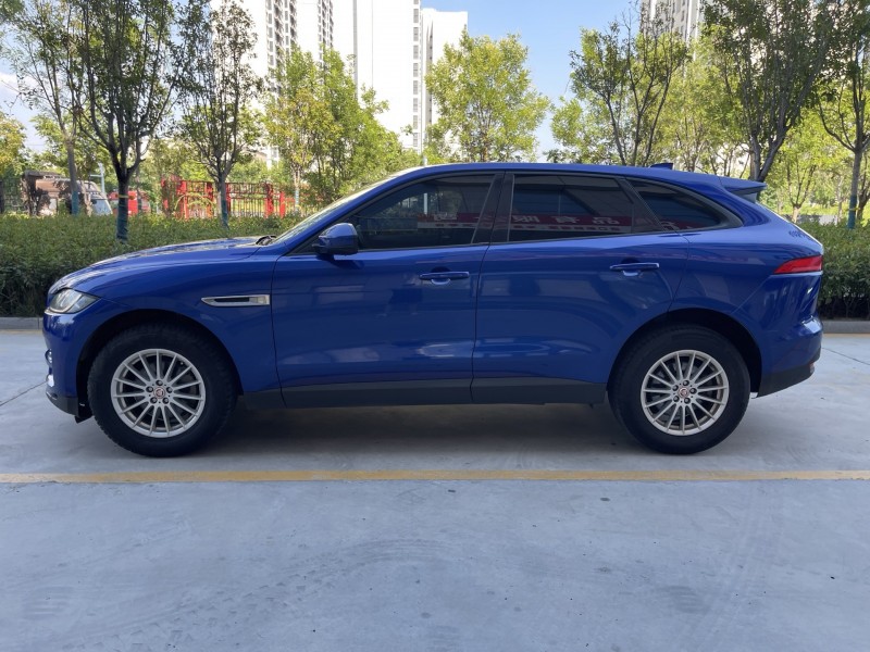 济宁17年捷豹F-PACE9