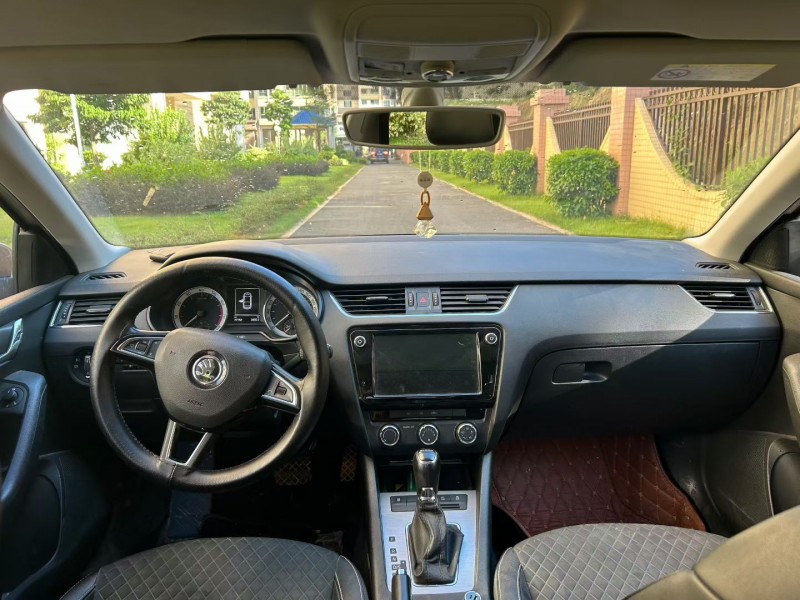 东莞18年斯柯达明锐5