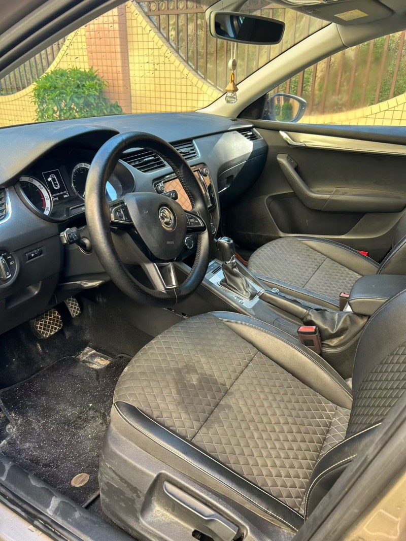 东莞18年斯柯达明锐6