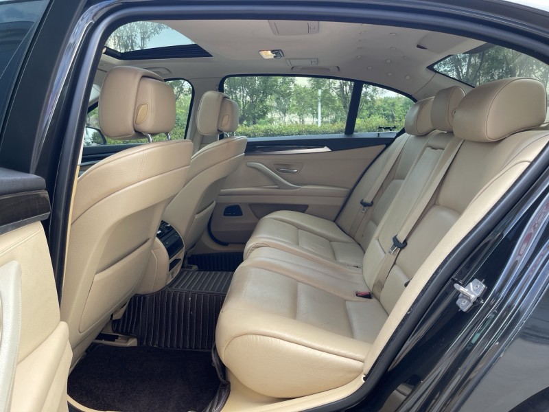 济宁14年宝马5系6