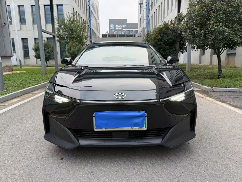 徐州23年丰田BZ4X1