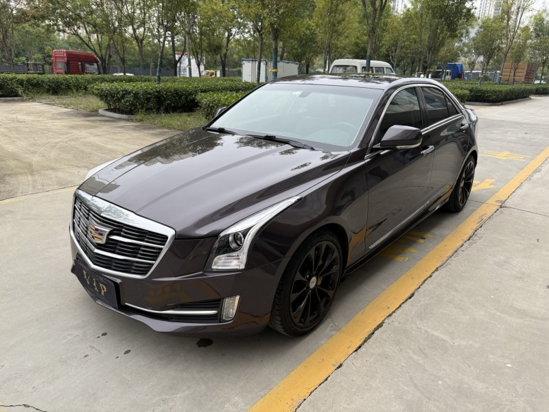 济宁17年凯迪拉克CT52