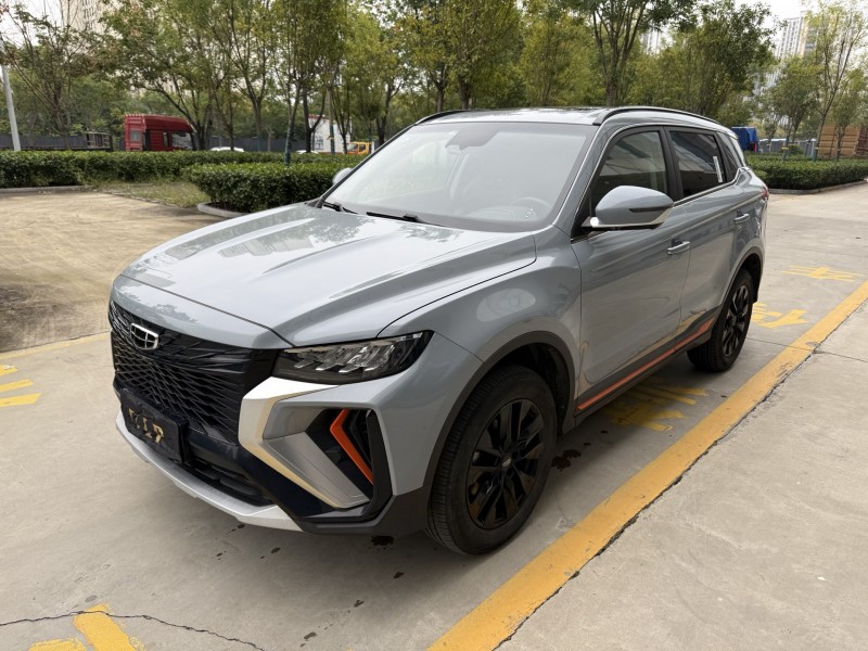 济宁22年吉利博越2