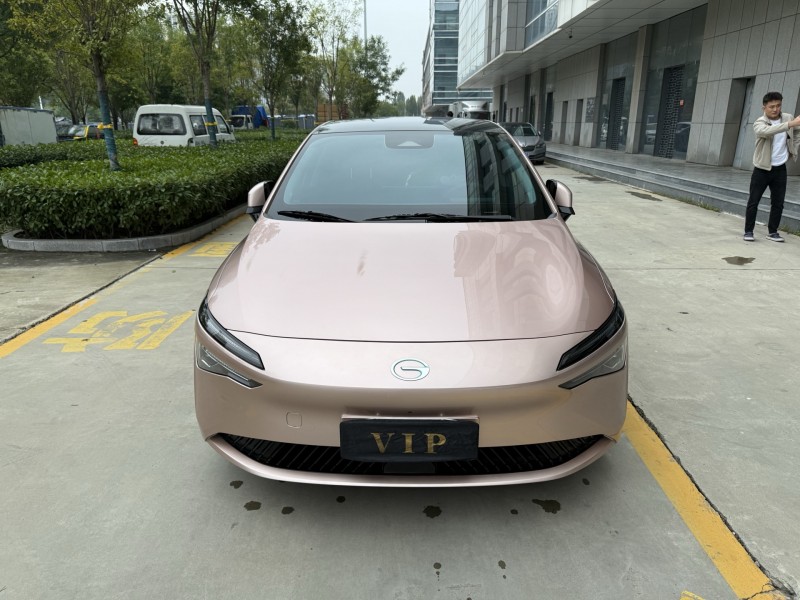 济宁24年传祺埃安S1