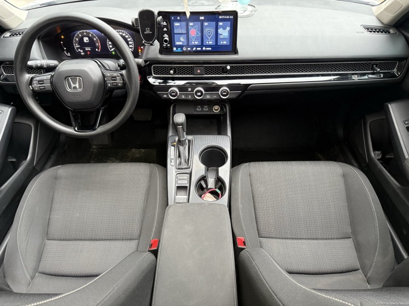 济宁24年本田思域4