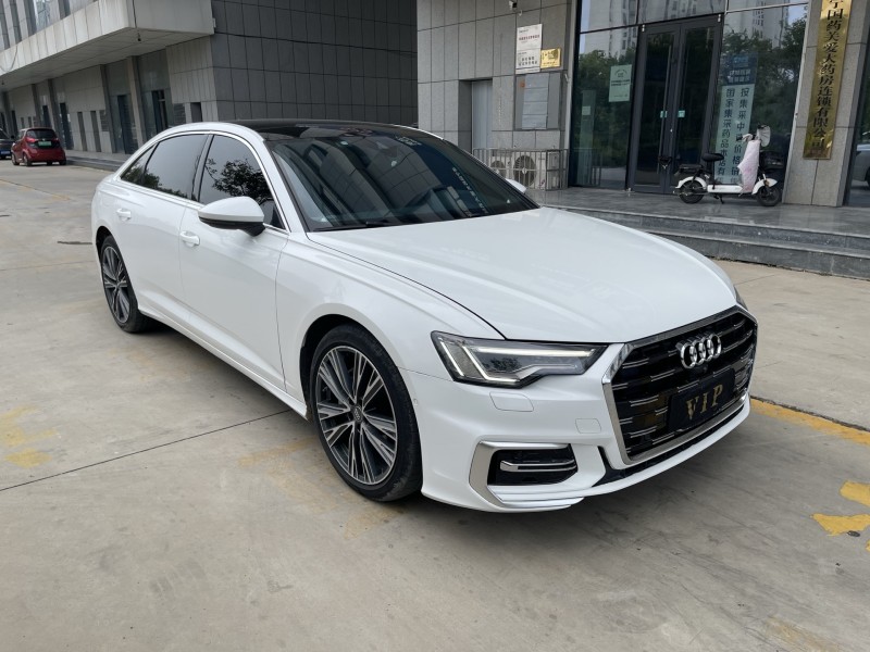 济宁19年奥迪A6L2