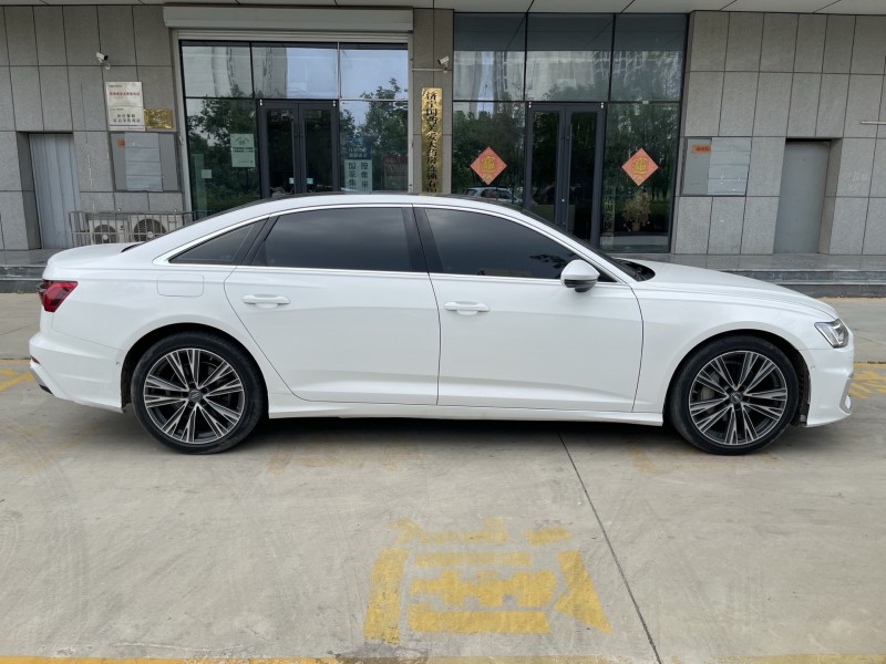 济宁19年奥迪A6L7