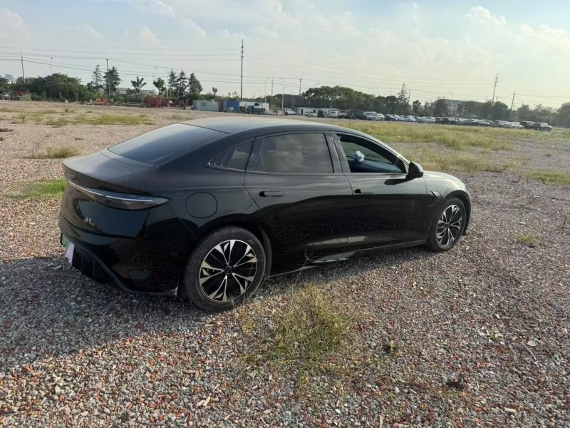 常州23年比亚迪海豹9