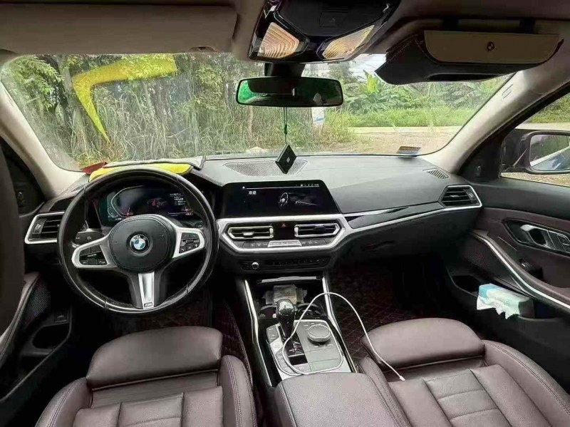 东莞20年宝马3系4