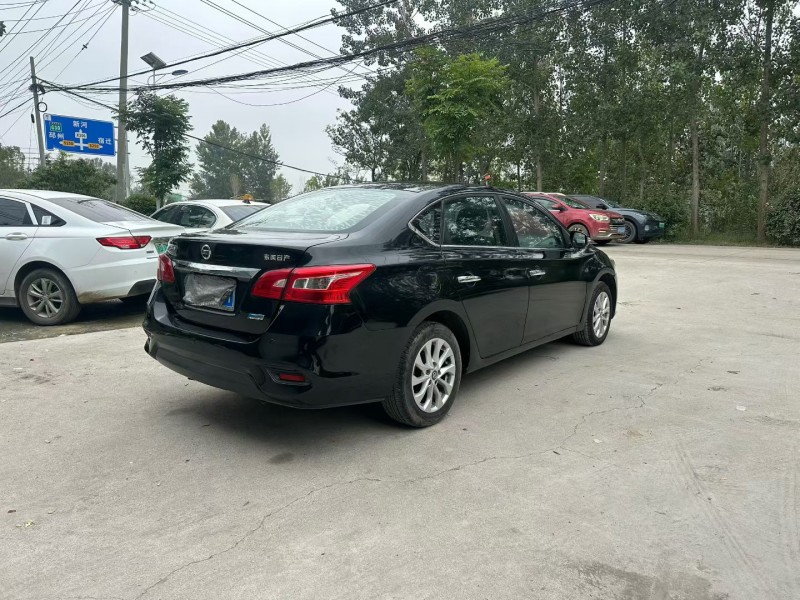徐州17年日产轩逸8