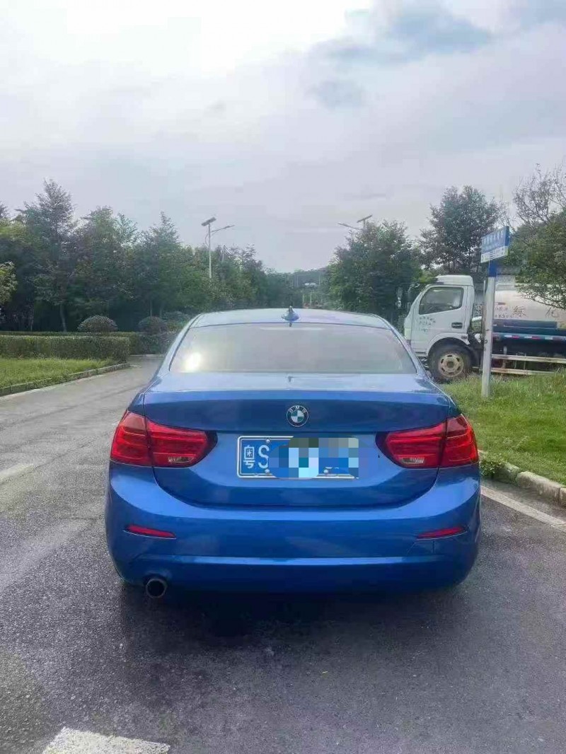 东莞18年宝马1系6