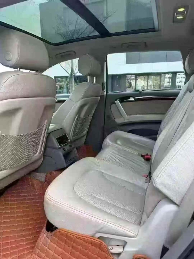 东莞13年奥迪Q76