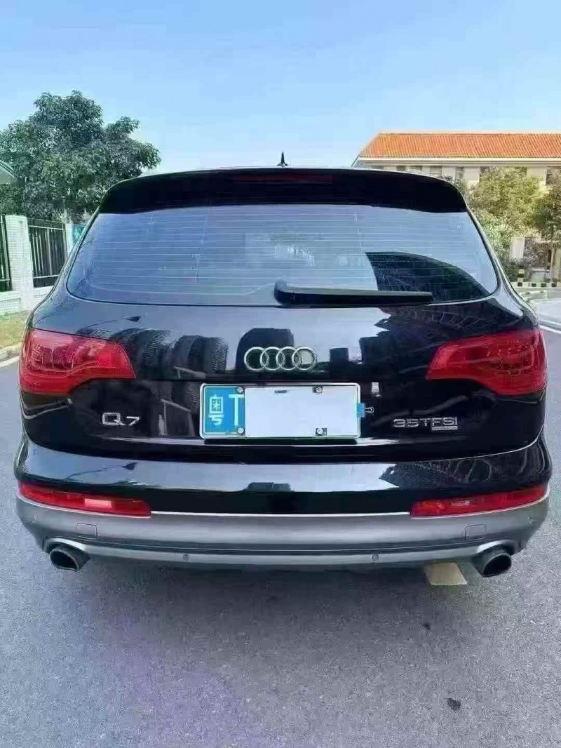 东莞13年奥迪Q79