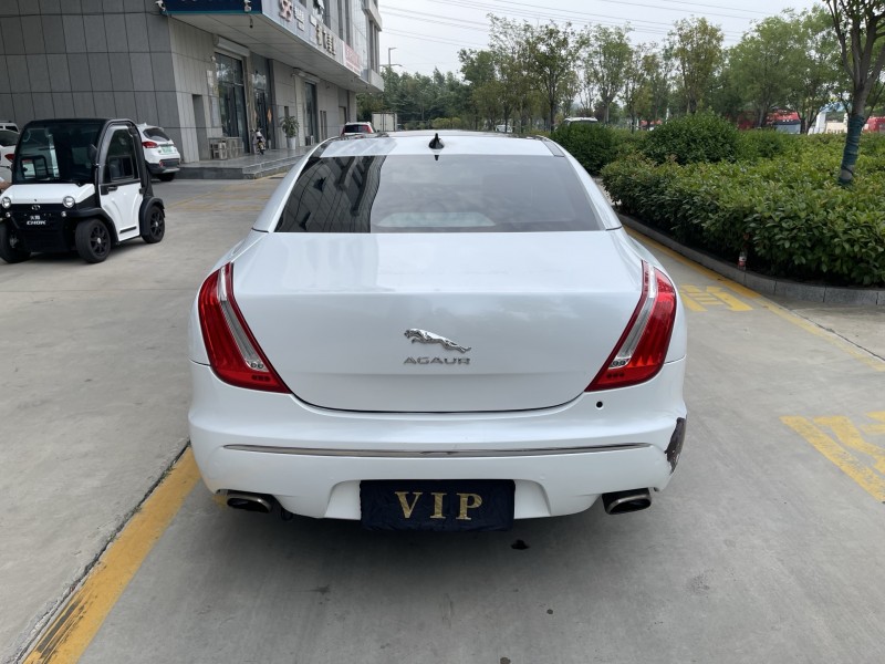 济宁14年捷豹XJL9