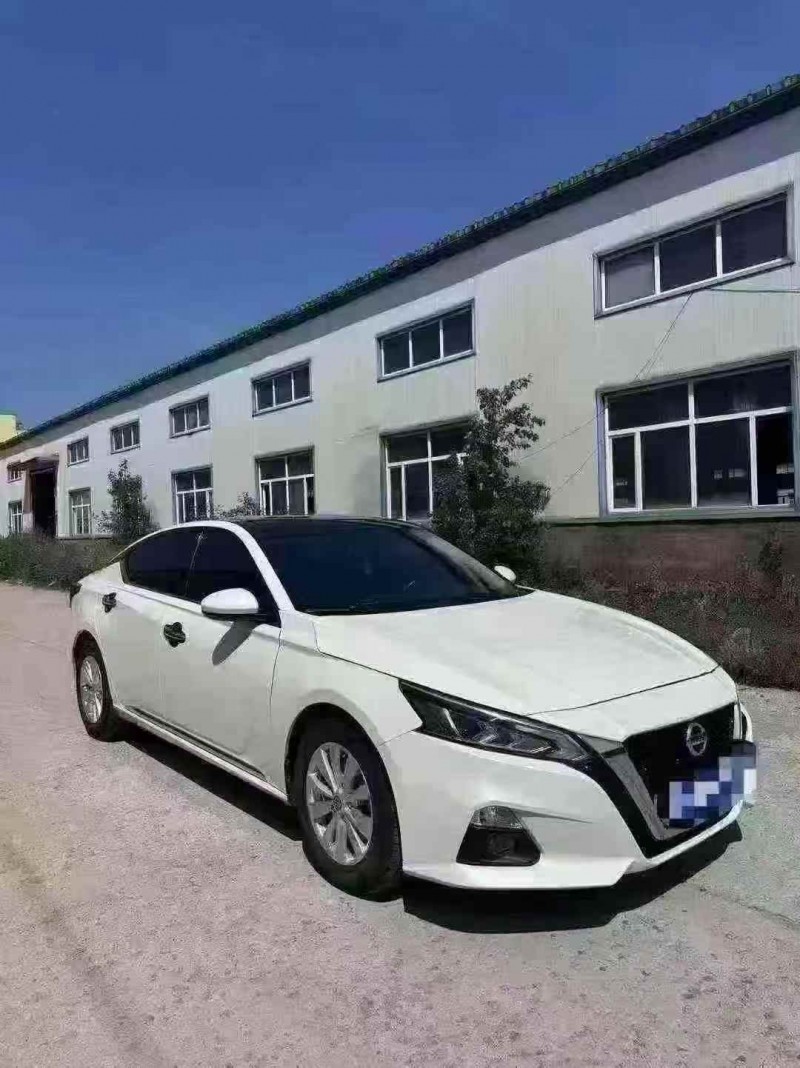 东莞21年日产天籁2