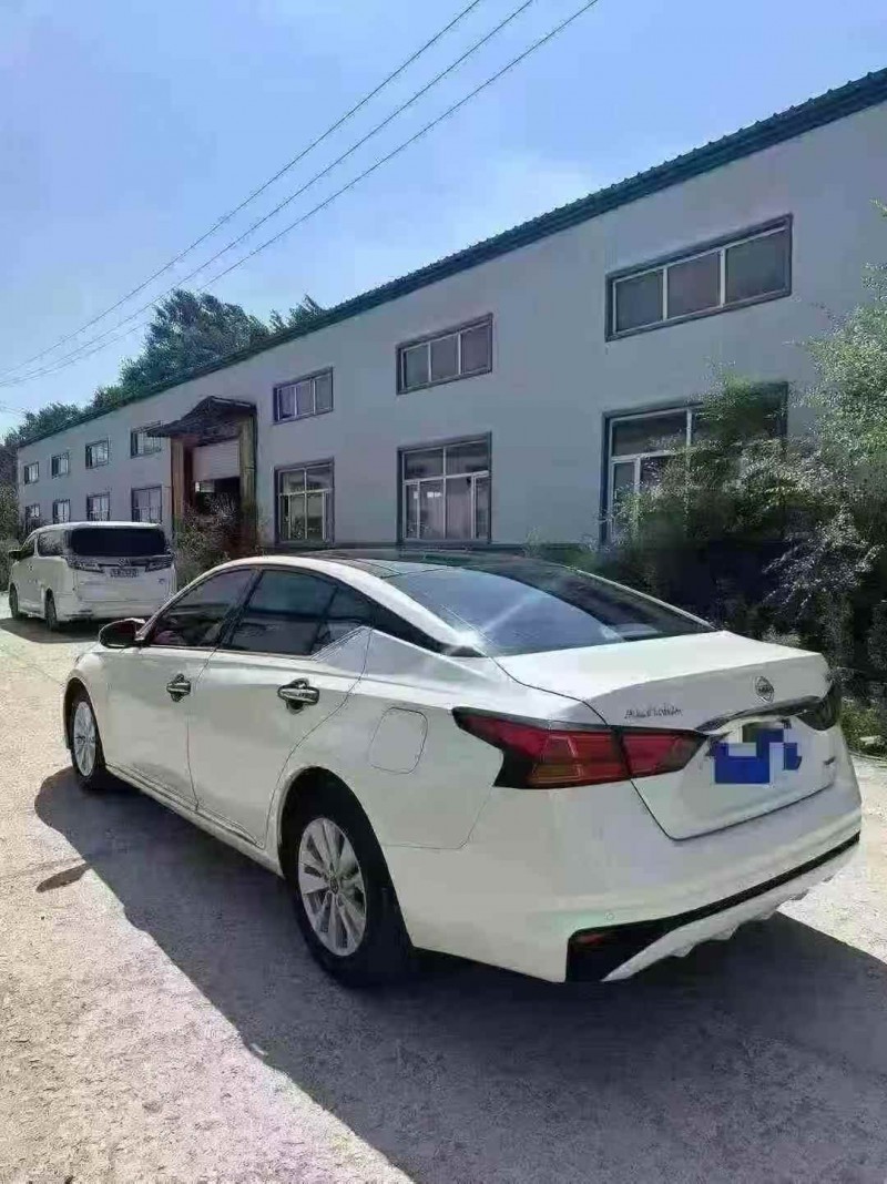 东莞21年日产天籁6