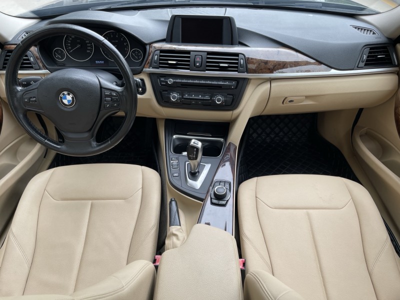 济宁12年宝马3系5