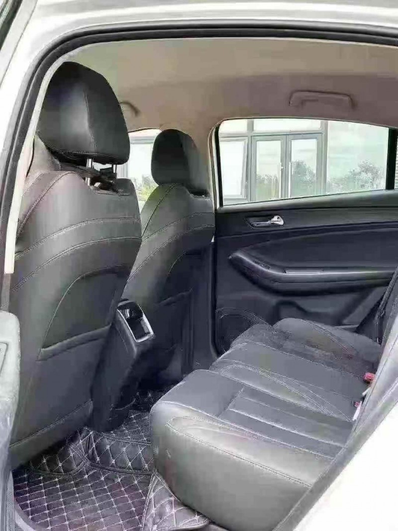 东莞23年奇瑞艾瑞泽4