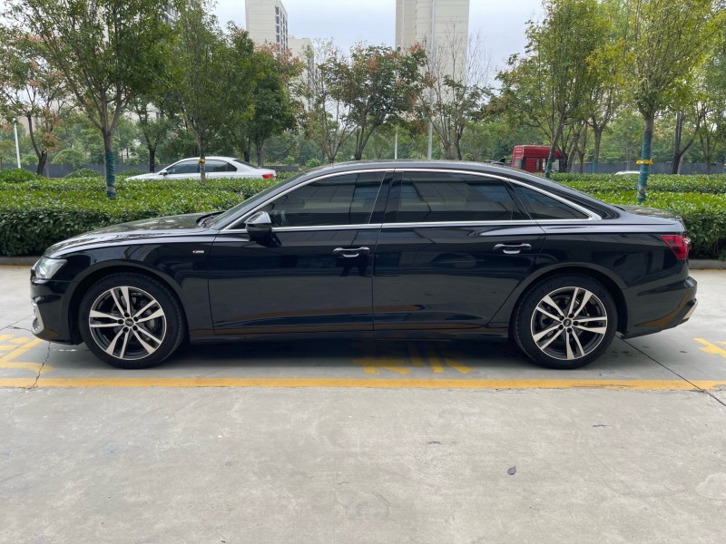 济宁24年奥迪A6L8