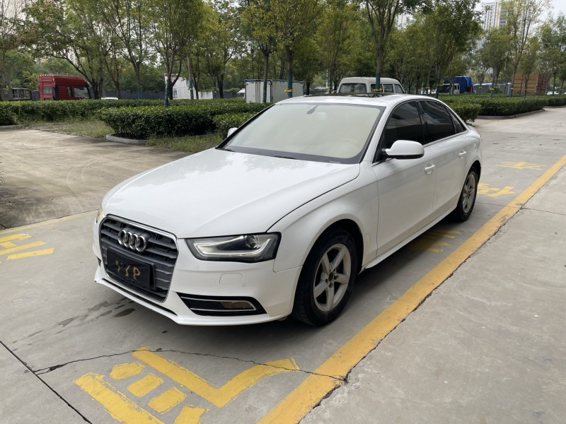 济宁13年奥迪A4L3