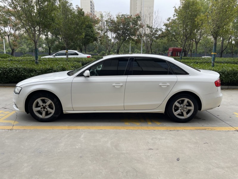 济宁13年奥迪A4L7