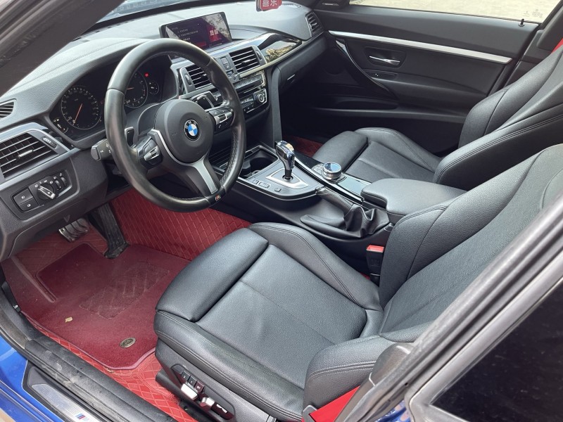 济宁19年宝马3系7