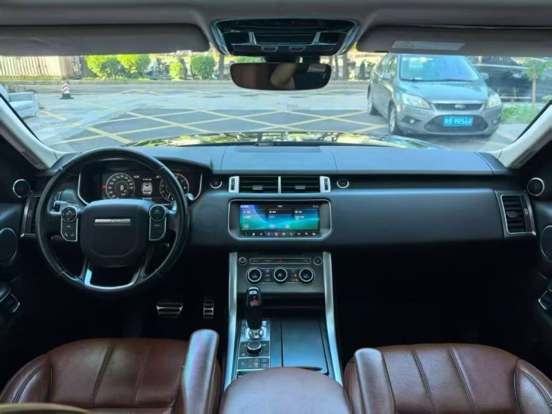 深圳17年路虎揽胜运动4