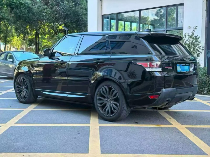 深圳17年路虎揽胜运动7