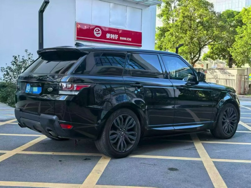 深圳17年路虎揽胜运动8