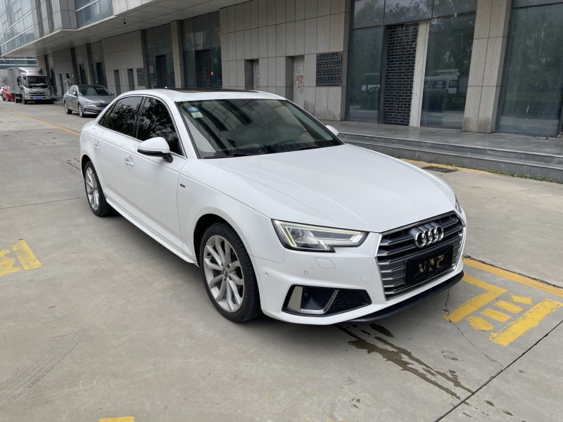 济宁19年奥迪A4L2