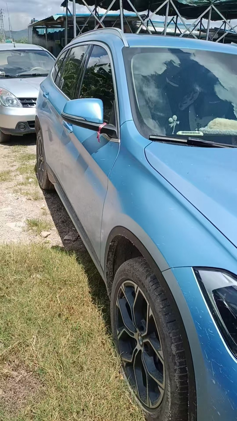 广州22年宝马X13