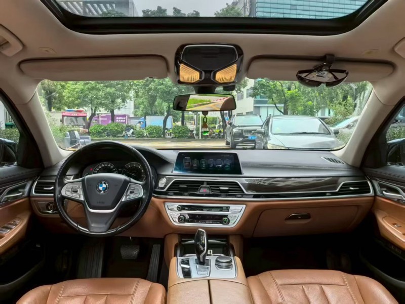 深圳17年宝马7系4