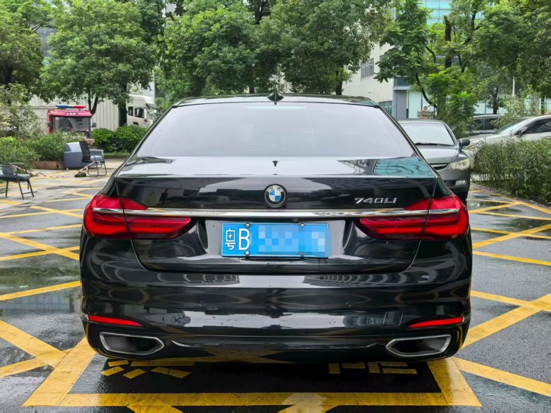 深圳17年宝马7系9