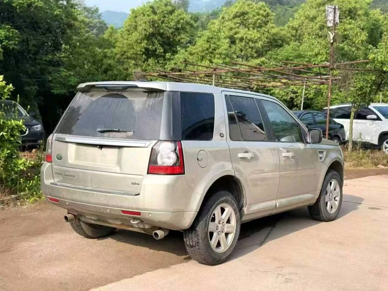 金华13年路虎发现神行2