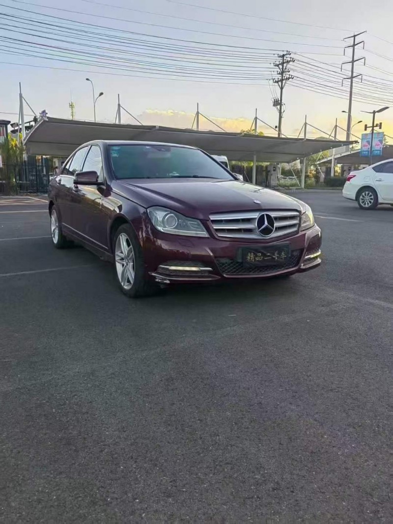 金华13年奔驰C1