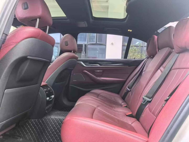 深圳20年宝马5系3