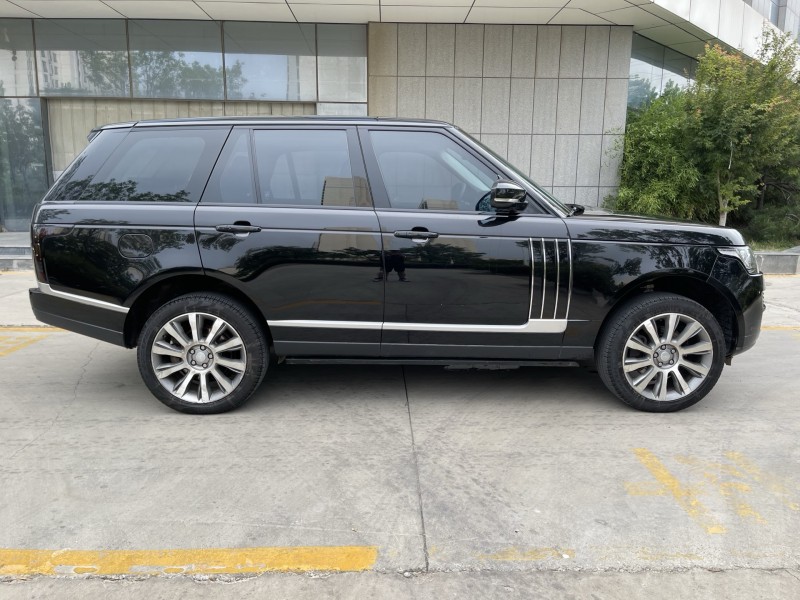 济宁16年路虎揽胜行政7