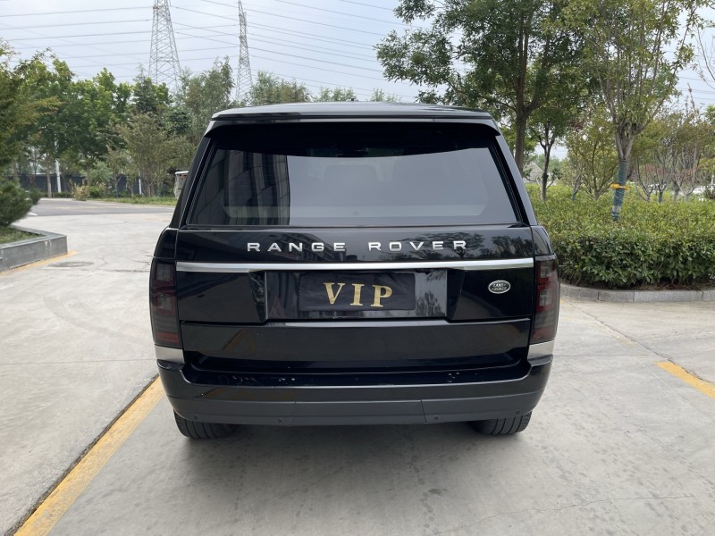 济宁16年路虎揽胜行政9