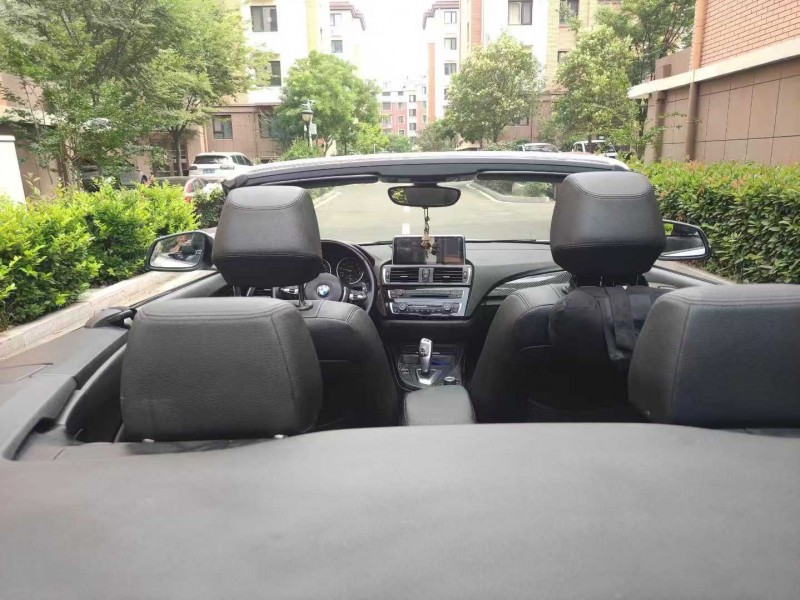 青岛16年宝马2系4